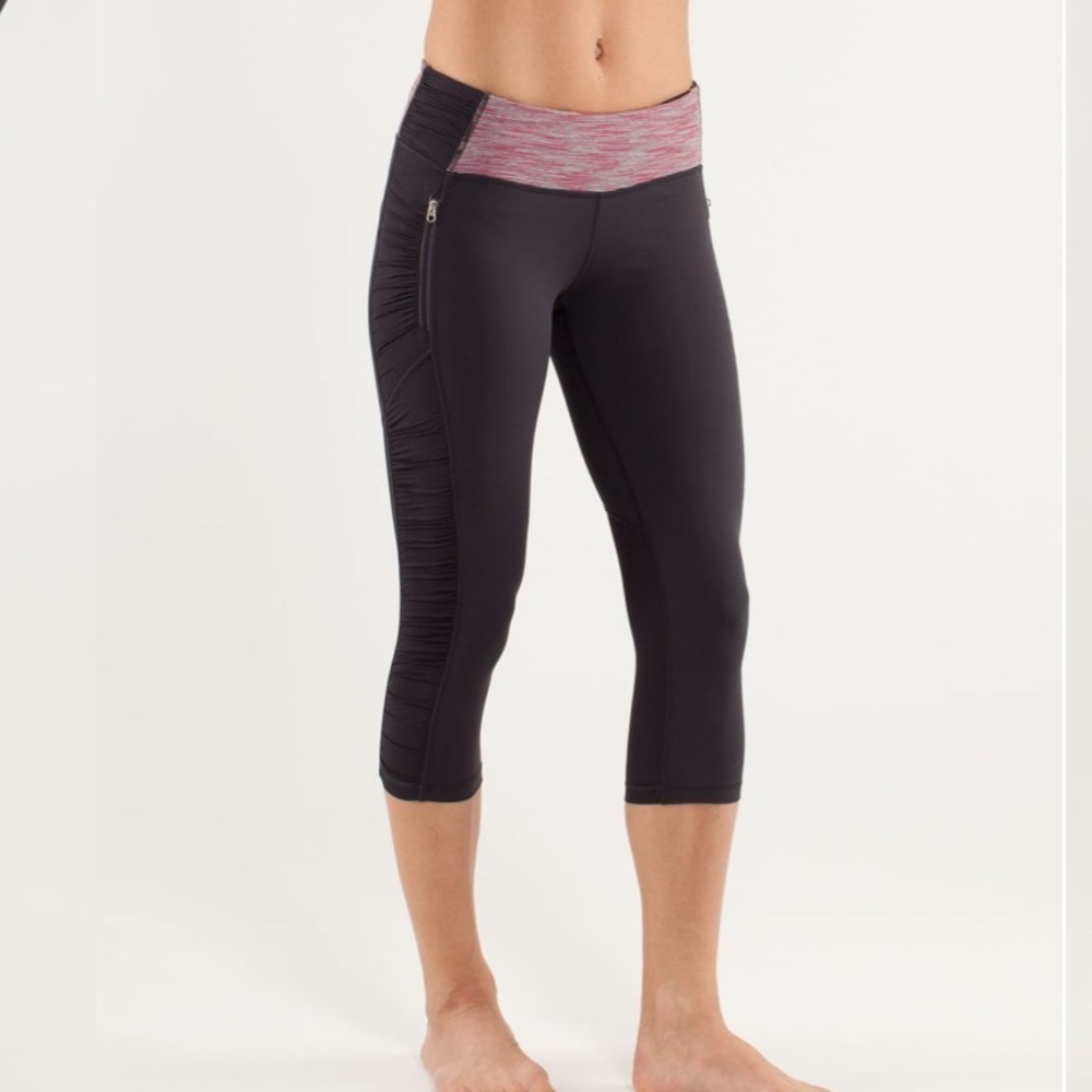 lululemon Run In‎ The Sun Crop Wee Are From Space Deep
